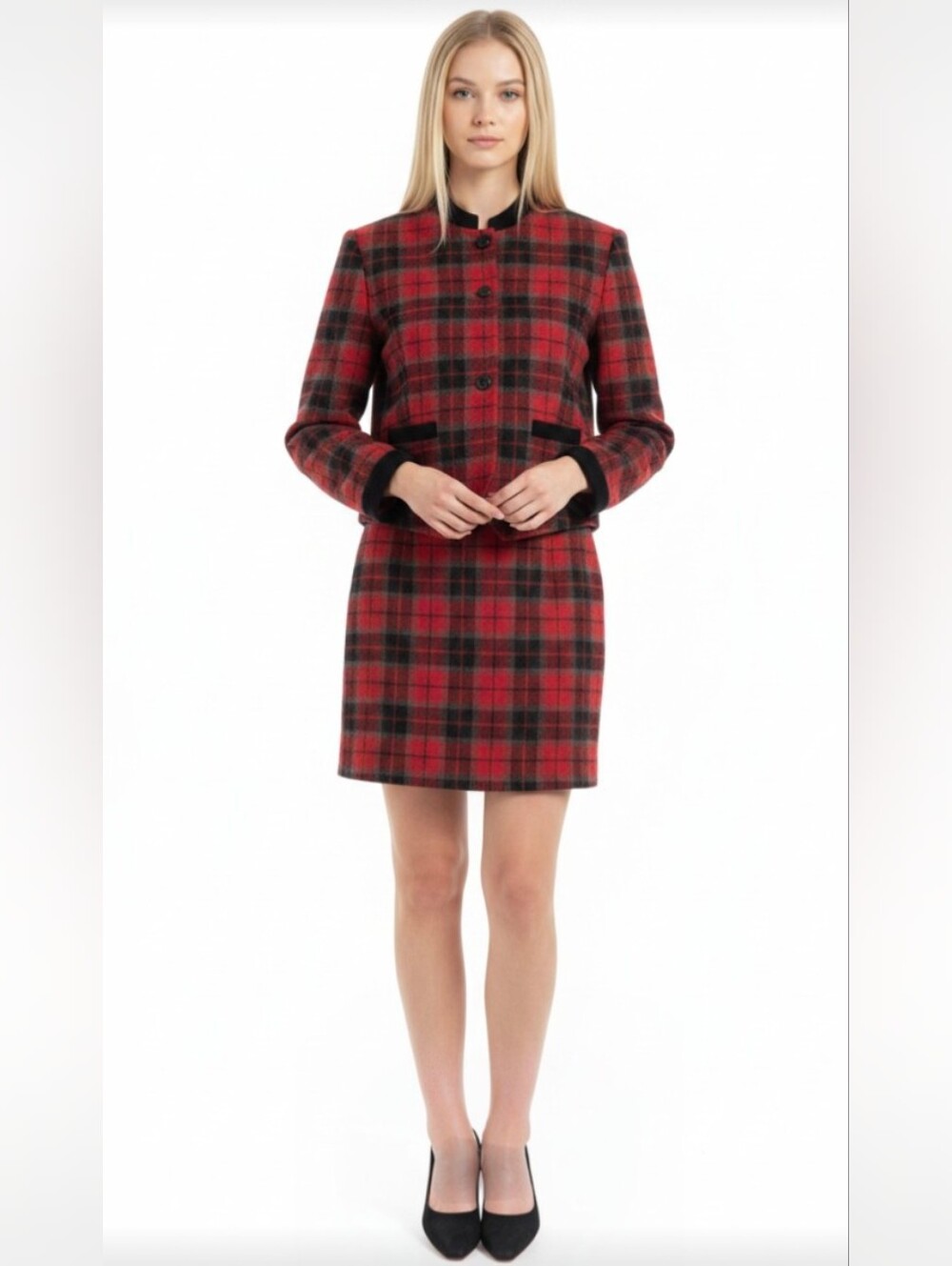 LIZ CLAIBORNE SPORT! RED, BLACK, GRAY PLAID WOOL BLEND VELVET TRIM SKIRT SUIT! M